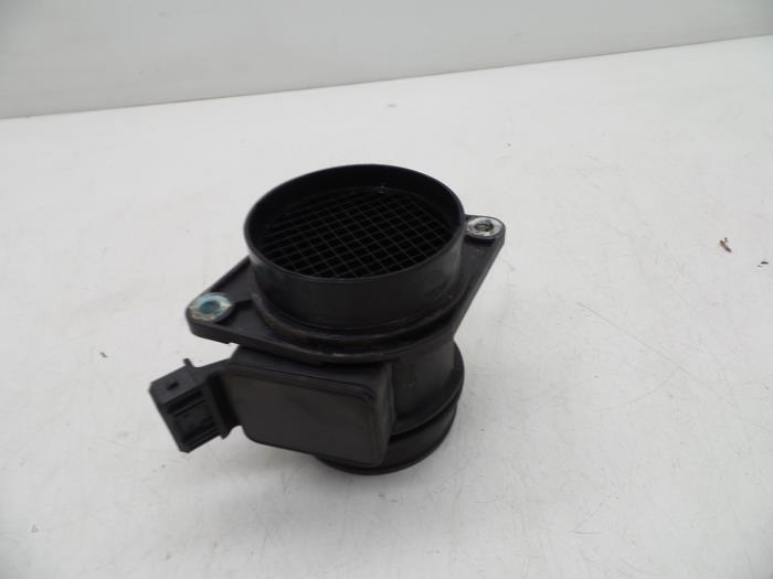 Gebrauchte Luftmassenmesser Volvo V40 (VW) 1.9 D di Preis € 75,00 Margenregelung angeboten von Auto Demontage Elferink B.V.