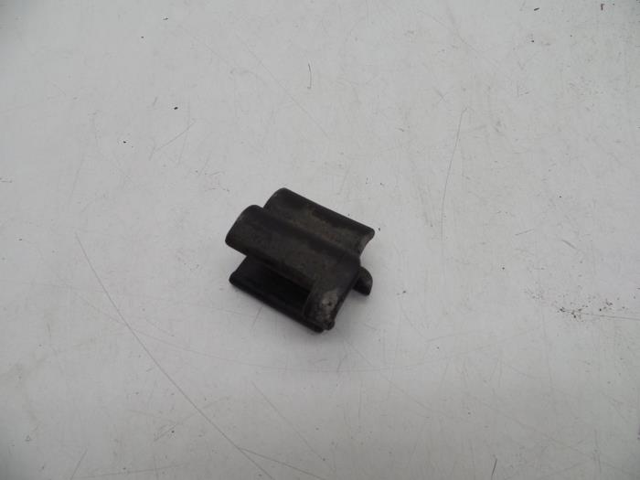 Usagé Divers Volvo V70 Prix € 25,00 Règlement à la marge proposé par Auto Demontage Elferink B.V.