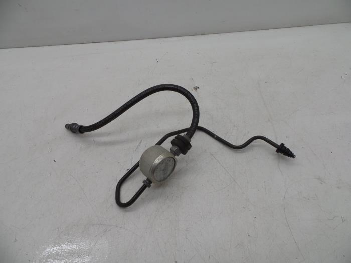 Usagé Conduit embrayage Volvo XC70 (BZ) 2.4 D 20V AWD Prix € 50,00 Règlement à la marge proposé par Auto Demontage Elferink B.V.