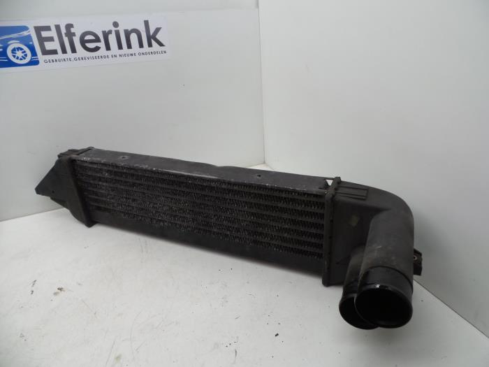 Usados Intercooler Saab 9-3 I (YS3D) 2.0t 16V Precio € 60,00 Norma de margen ofrecido por Auto Demontage Elferink B.V.