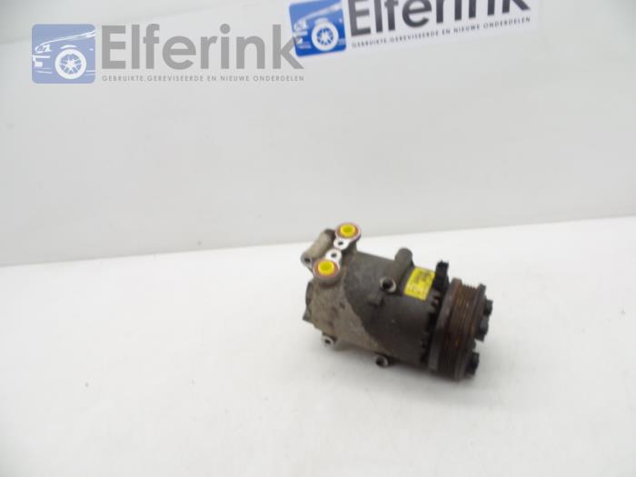 Air conditioning pump from a Volvo S40 (MS) 1.6 16V 2006