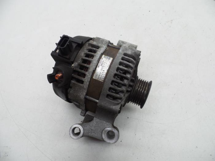 Gebrauchte Dynamo Volvo S40 (MS) 1.6 16V Preis € 50,00 Margenregelung angeboten von Auto Demontage Elferink B.V.