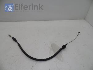 Used Throttle cable Opel Corsa B (73/78/79) 1.0i 12V Price € 20,00 Margin scheme offered by Auto Demontage Elferink B.V.