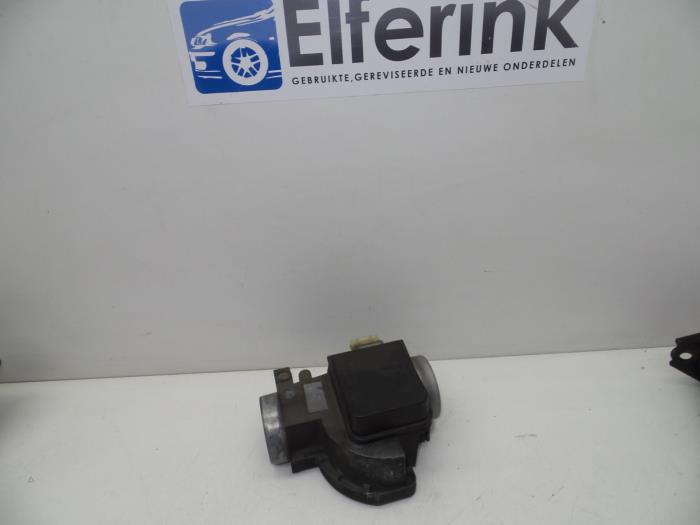 Usagé Débitmètre Volvo V70 (GW/LW/LZ) 2.5 TDI Prix € 75,00 Règlement à la marge proposé par Auto Demontage Elferink B.V.