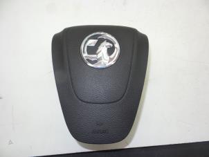 Begagnade Vänster airbag (ratt) Opel Astra J (PC6/PD6/PE6/PF6) 1.6 16V Pris € 125,00 Marginaltabell erbjuds av Auto Demontage Elferink B.V.