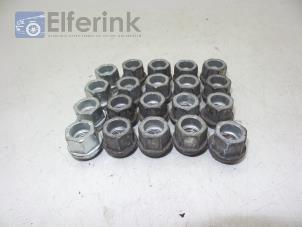 Used Set of wheel bolts Opel Astra J (PC6/PD6/PE6/PF6) 1.6 16V Price € 20,00 Margin scheme offered by Auto Demontage Elferink B.V.