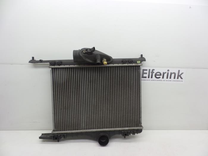 Usados Intercooler Volvo S40 (VS) 2.0 16V Turbo Precio € 50,00 Norma de margen ofrecido por Auto Demontage Elferink B.V.