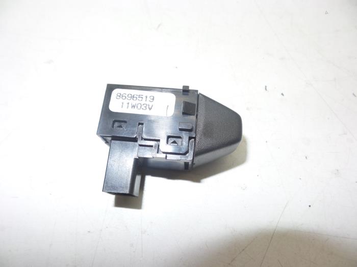 Begagnade Sensor (övriga) Volvo C70 (MC) 2.5 T5 20V Pris € 25,00 Marginaltabell erbjuds av Auto Demontage Elferink B.V.