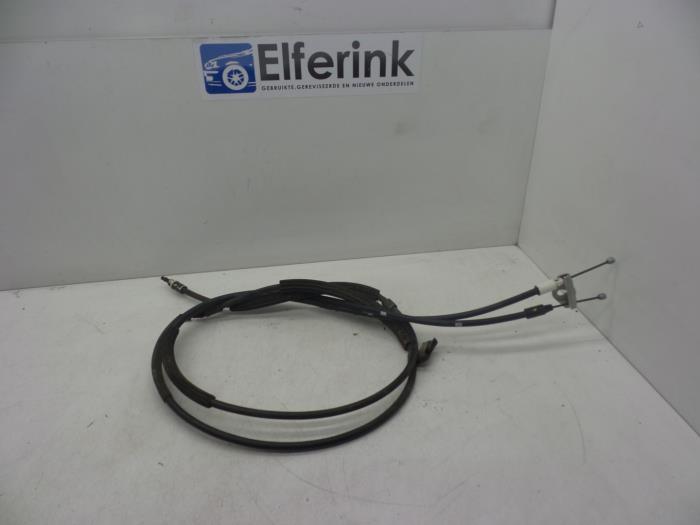 Gebrauchte Handbremse Zug Volvo C70 (MC) 2.5 T5 20V Preis € 25,00 Margenregelung angeboten von Auto Demontage Elferink B.V.