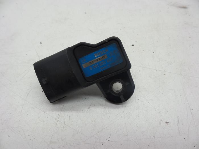 Begagnade MAP-sensor (insugsrör) Saab 9-3 I (YS3D) 2.2 TiD 16V Pris € 25,00 Marginaltabell erbjuds av Auto Demontage Elferink B.V.