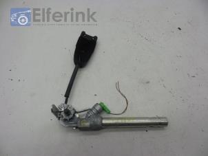 Used Seatbelt tensioner, right Opel Corsa D 1.4 16V Twinport Price € 75,00 Margin scheme offered by Auto Demontage Elferink B.V.