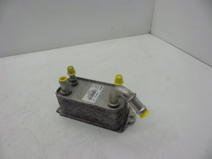 Usagé Echangeur de chaleur Volvo S80 (AR/AS) 3.2 24V AWD Prix € 30,00 Règlement à la marge proposé par Auto Demontage Elferink B.V.