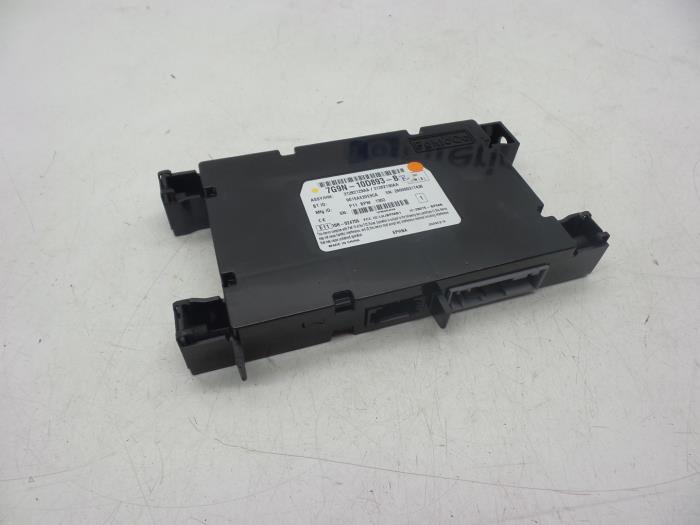 Begagnade Telefonmodul Volvo V70 (BW) 2.5 T Turbo 20V Flexifuel Pris € 50,00 Marginaltabell erbjuds av Auto Demontage Elferink B.V.