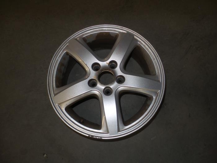 Używane Obrecz Saab 9-5 (YS3E) 2.3t 16V Cena € 50,00 Procedura marży oferowane przez Auto Demontage Elferink B.V.