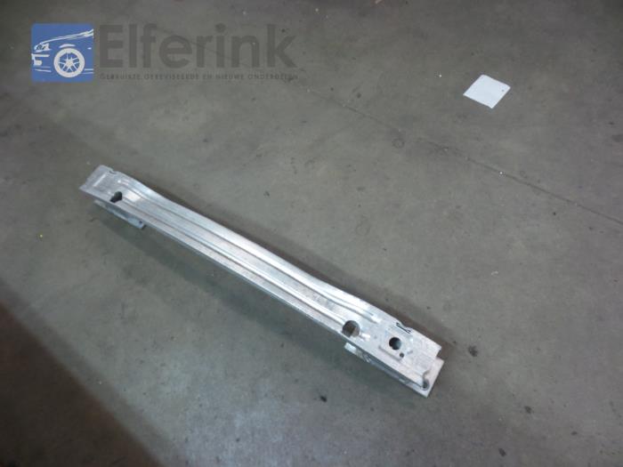 Rear bumper frame from a Opel Astra J (PC6/PD6/PE6/PF6) 1.6 16V 2010