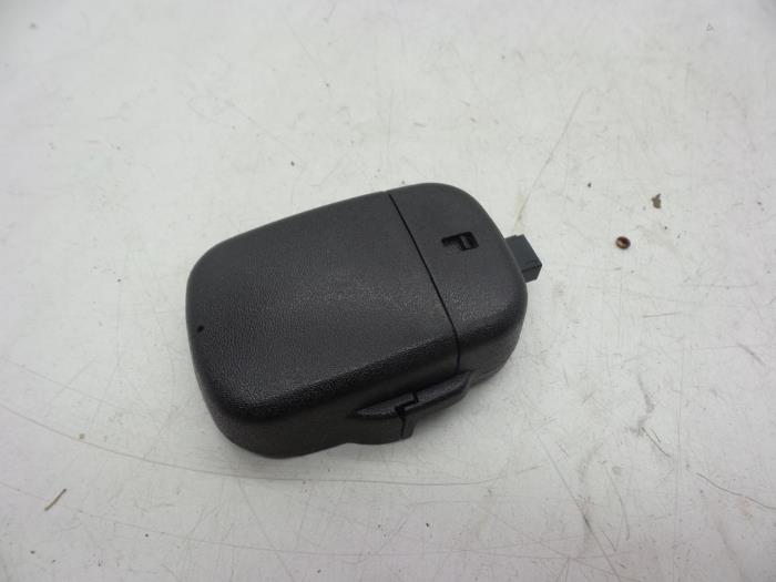 Begagnade Regnsensor Opel Astra J (PC6/PD6/PE6/PF6) 1.6 16V Pris € 25,00 Marginaltabell erbjuds av Auto Demontage Elferink B.V.