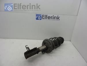 Used Front shock absorber rod, left Opel Astra J (PC6/PD6/PE6/PF6) 1.6 16V Price € 65,00 Margin scheme offered by Auto Demontage Elferink B.V.