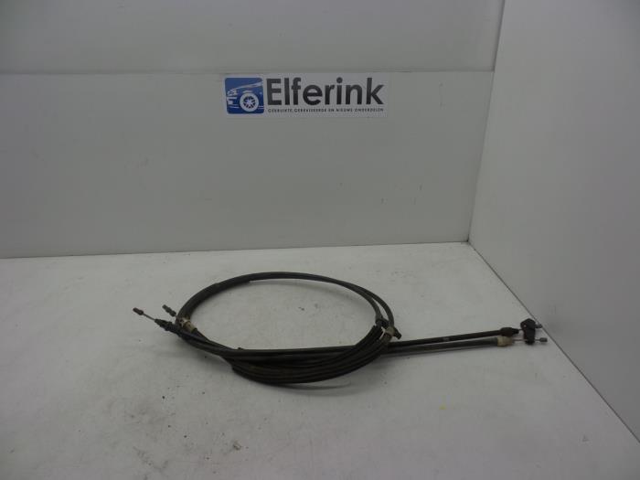 Gebrauchte Handbremse Zug Volvo C70 (MC) 2.5 T5 20V Preis € 25,00 Margenregelung angeboten von Auto Demontage Elferink B.V.