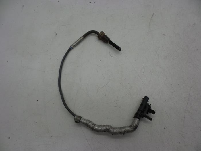 Begagnade Partikelfiltersensor Volvo V60 I (FW/GW) 2.4 D5 20V Pris € 40,00 Marginaltabell erbjuds av Auto Demontage Elferink B.V.