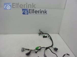 Used Wiring harness Volvo V60 I (FW/GW) 1.6 DRIVe Price € 40,00 Margin scheme offered by Auto Demontage Elferink B.V.