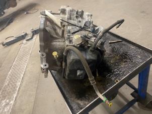 Getriebe van een Volvo V70 (SW) 2.4 20V 170 2007
