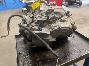 Getriebe van een Volvo V70 (SW) 2.4 20V 170 2007