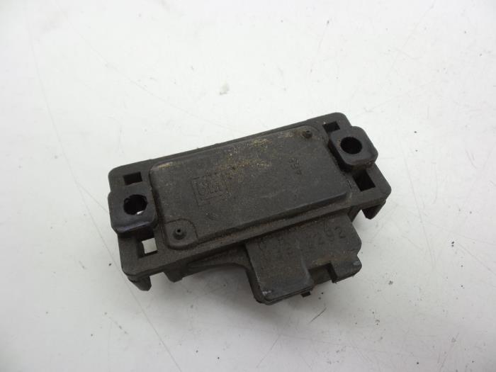 Begagnade MAP-sensor (insugsrör) Opel Corsa B (73/78/79) 1.2i E City,Swing,Joy,GLS Pris € 25,00 Marginaltabell erbjuds av Auto Demontage Elferink B.V.