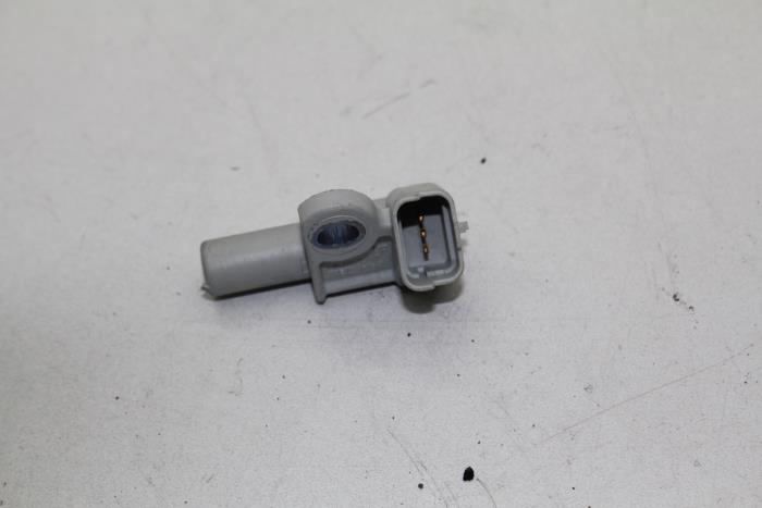 Begagnade Kamaxelsensor Volvo V50 Pris € 25,00 Marginaltabell erbjuds av Auto Demontage Elferink B.V.