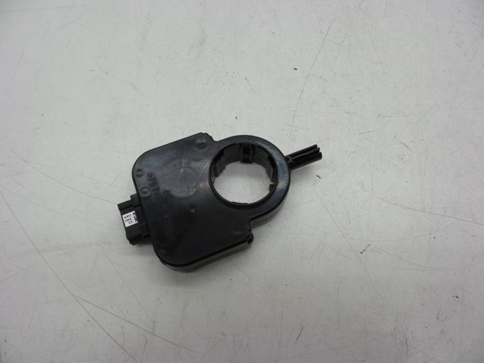 Begagnade Styrvinkelsensor Saab 9-5 (YS3G) 2.0 TiD 16V Pris € 50,00 Marginaltabell erbjuds av Auto Demontage Elferink B.V.