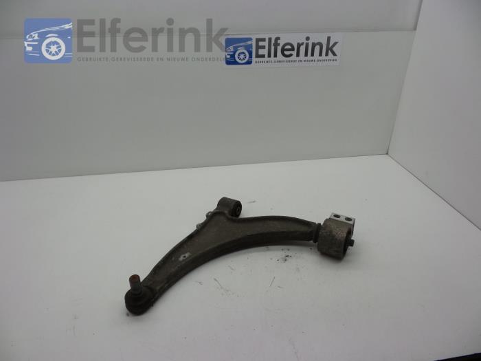 Front wishbone, left from a Saab 9-5 (YS3G) 2.0 TiD 16V 2011