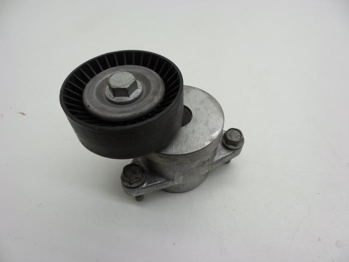 Usados Rodillo tensor correa múltiple Saab 9-5 (YS3G) 2.0 TiD 16V Precio € 50,00 Norma de margen ofrecido por Auto Demontage Elferink B.V.
