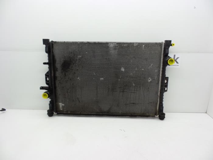 Gebrauchte Kühler Volvo V70 (BW) 2.0 D3 20V Preis € 75,00 Margenregelung angeboten von Auto Demontage Elferink B.V.