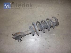 Used Front shock absorber rod, left Opel Movano Combi 2.3 CDTi 16V Price € 150,00 Margin scheme offered by Auto Demontage Elferink B.V.