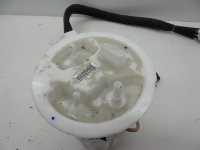 Used Volvo XC60 (DZ) 2.4 D4 20V AWD Electric fuel pump - 31372892 ...