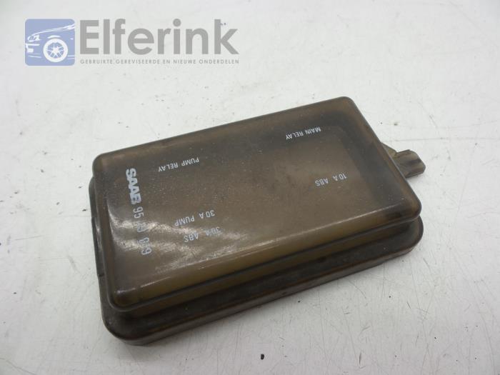 Support (miscellaneous) from a Saab 900 I 2.0 i 16V 1993