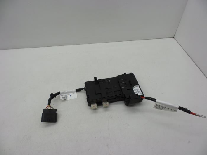 Fuse box Volvo XC60 2.4 D4 20V AWD 31337164