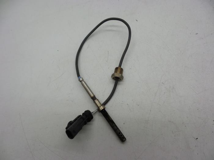 Gebrauchte Auspuff Temperatursensor Volvo XC60 I (DZ) 2.4 D4 20V AWD Preis € 40,00 Margenregelung angeboten von Auto Demontage Elferink B.V.