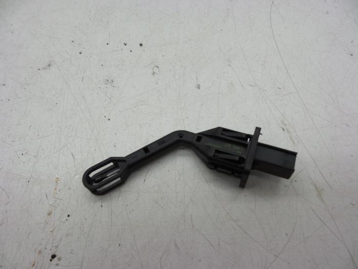 Begagnade Innetemperatursensor Volvo S60 II (FS) 2.4 D5 20V Autom. Pris € 25,00 Marginaltabell erbjuds av Auto Demontage Elferink B.V.