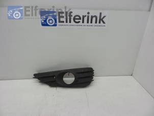 Used Front bumper overrider, right Opel Astra H GTC (L08) 1.7 CDTi 16V Price € 20,00 Margin scheme offered by Auto Demontage Elferink B.V.