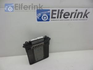 Usados Elemento de calefacción calefactor Volvo S80 (AR/AS) 1.6 DRIVe Precio € 45,00 Norma de margen ofrecido por Auto Demontage Elferink B.V.
