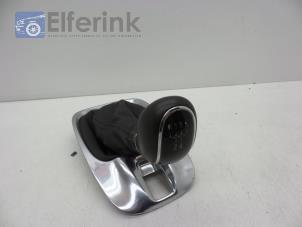 Used Gear stick cover Opel Meriva 1.4 16V Ecotec Price € 25,00 Margin scheme offered by Auto Demontage Elferink B.V.