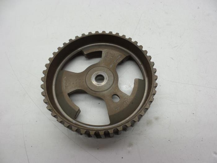 Gebrauchte Nockenwelle Zahnrad Volvo V40 (MV) 1.6 D2 Preis € 25,00 Margenregelung angeboten von Auto Demontage Elferink B.V.