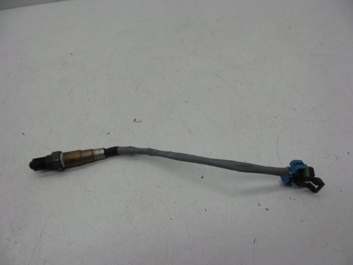 Usagé Sonde lambda Opel Ampera-e 1.4 16V Prix € 30,00 Règlement à la marge proposé par Auto Demontage Elferink B.V.