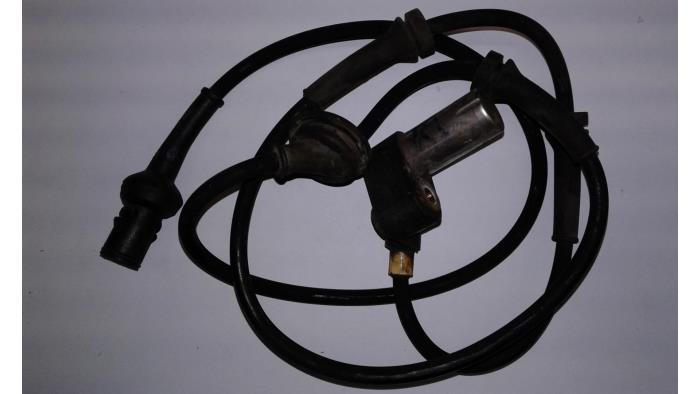 Begagnade ABS-sensor Saab 9000 Pris € 25,00 Marginaltabell erbjuds av Auto Demontage Elferink B.V.
