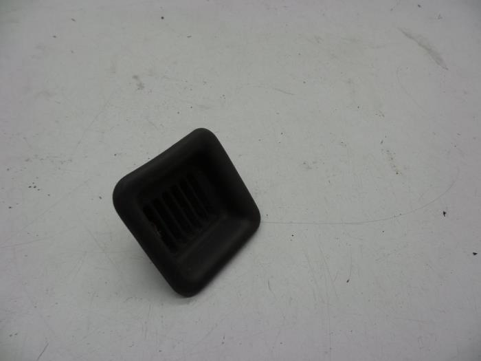 Usagé Divers Saab 9-5 (YS3E) 2.3t 16V Prix € 25,00 Règlement à la marge proposé par Auto Demontage Elferink B.V.
