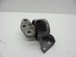 Begagnade Motorfäste Opel Adam 1.0 Ecotec 12V SIDI Turbo Pris € 25,00 Marginaltabell erbjuds av Auto Demontage Elferink B.V.