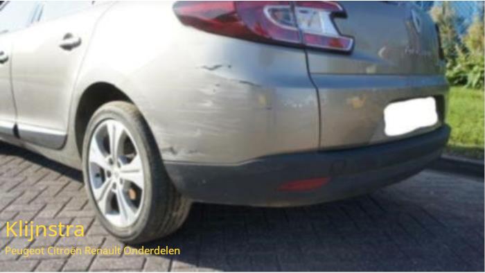 Zderzak tylny z Renault Megane Break 2009