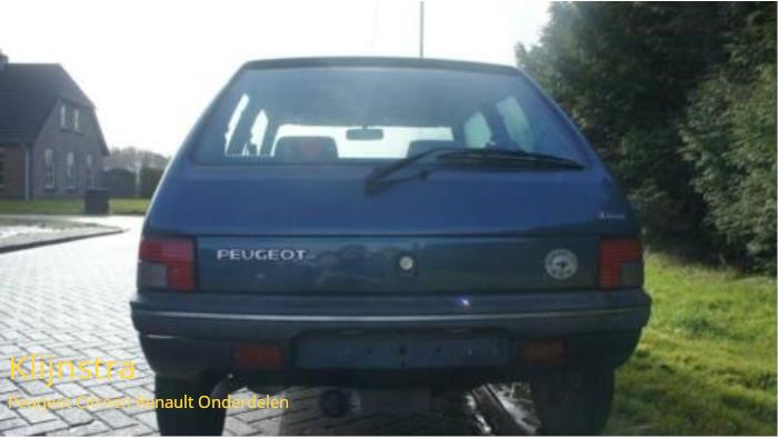 Heckklappe van een Peugeot 205 II (20A/C) 1.4 1997