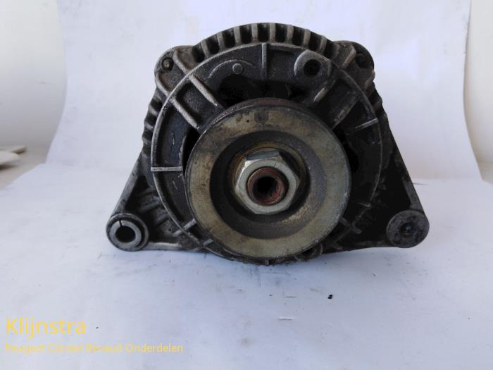 Used Dynamo Peugeot 106 II 1.0 Price on request offered by Fa. Klijnstra & Zn. VOF