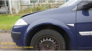 Used Front wing, left Renault Megane II Grandtour (KM) 1.6 16V Price on request offered by Fa. Klijnstra & Zn. VOF
